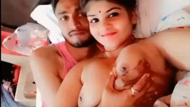 Punjabi Chubby Hot – In-bed Fucking Loud MMS