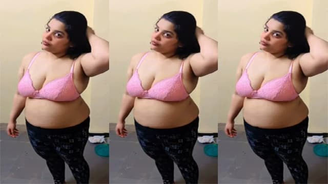 Indian Sexy Chubby Tanker Wife Masturbate Video Clip