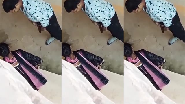 Horny Desi Uncle Girl Hard Riding Behind Bus